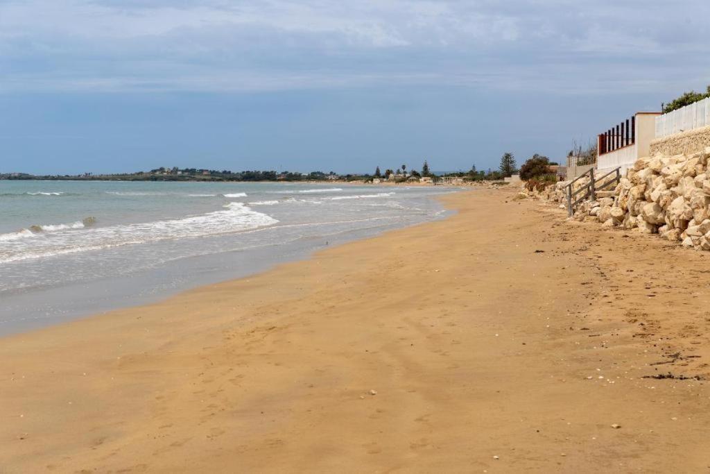 Villa Oasi del mare Granelli Esterno foto